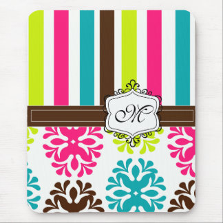 快活な子ネコによるかわいく、上品なマウスパッド マウスパッド