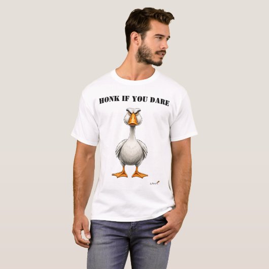 怒ったガチョウの面白いTシャツ Tシャツ (正面フル)