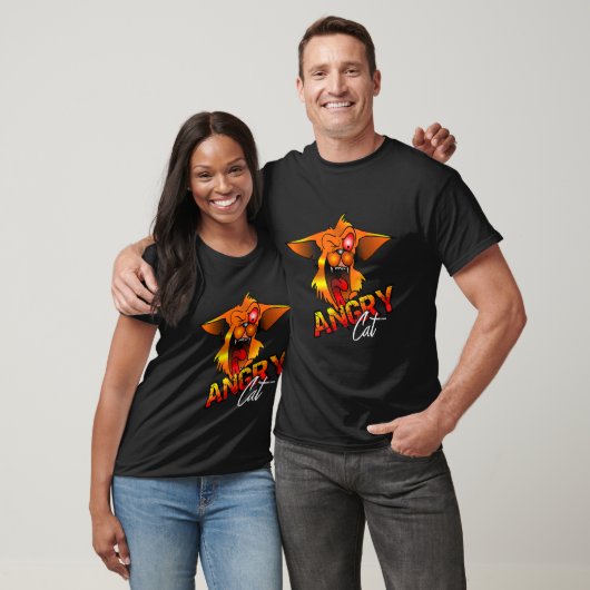 怒った猫 1 Tシャツ (ユニセックス)