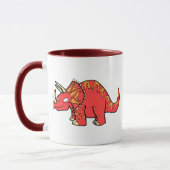 怒っている赤いトリケラトプス- Dinosaur-gifts.com マグカップ (左)