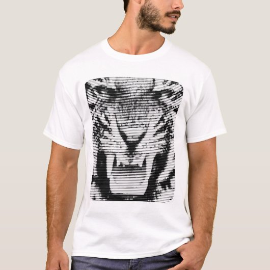 怒っている黒いトラの水平線 Tシャツ (正面)