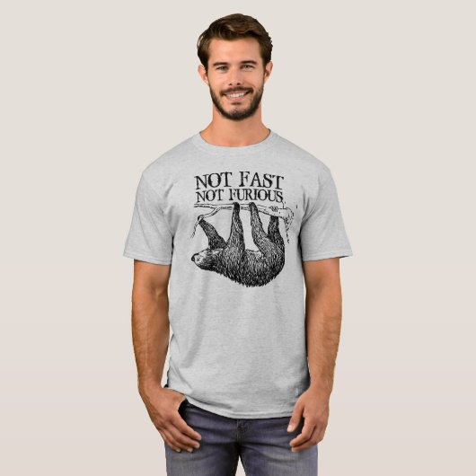 怒らない怒りっぽいナマケモノではない Tシャツ (正面フル)