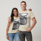 "怒りに夢中：不機嫌高速クロチェットモード" Tシャツ (ユニセックス)