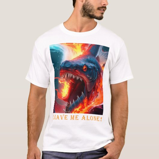 怒り狂った魚 Tシャツ (正面)