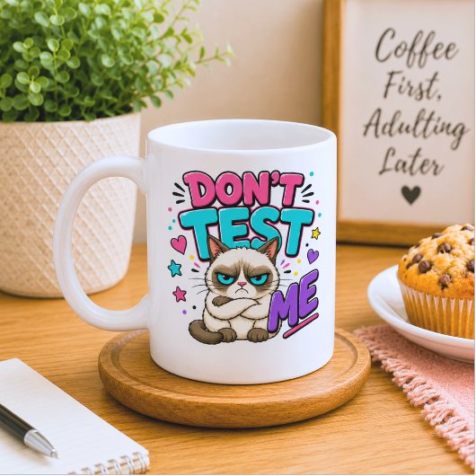 怒れる猫の「試すなよ」 コーヒーマグカップ