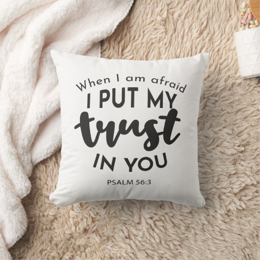 怖いときは君の引用文に任せる クッション (ブランケット)