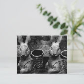 怖いイースターバニーウサギ ポストカード (スタンド正面)