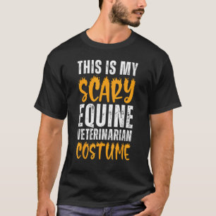 怖いウマの獣医さん 馬 おもしろ ハロウィン Tシャツ