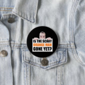 怖いオレンジ色の男はもういないの？アンチ切り札 缶バッジ (インサイチュ)