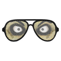 怖いゾンビの目