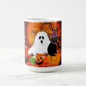 怖いハロウィンの幽霊と黒猫 コーヒーマグカップ (中央)