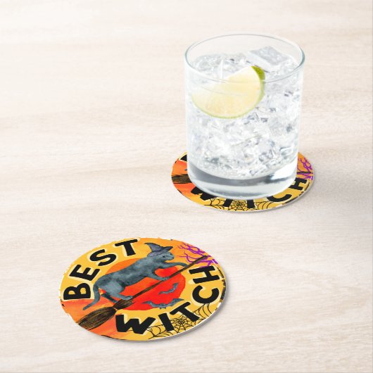 怖いハロウィーンカボチャをトレッキングまたは治療 ラウンドペーパーコースター (インサイチュ)