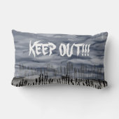 怖いパーソナライズされたハロウィーンのかかしクッション ランバークッション (裏面)