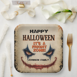怖いピエロのハロウィンコスチュームパーティーの不気味な  ペーパープレート