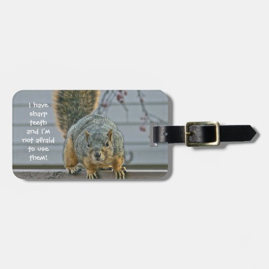 「怖いリス」 ラゲッジタグ (正面横)