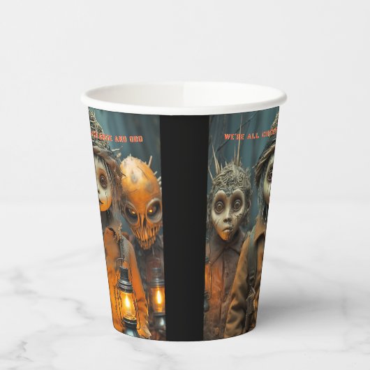 怖い不気味なハロウィーンの子供たち 紙コップ (左)