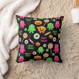 「怖い可愛い」モンスターとハロウィンおもしろいシームレス クッション
