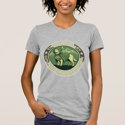 怖い夜のカラスリンゴ 怖いお化けの城のホール Tシャツ (正面)