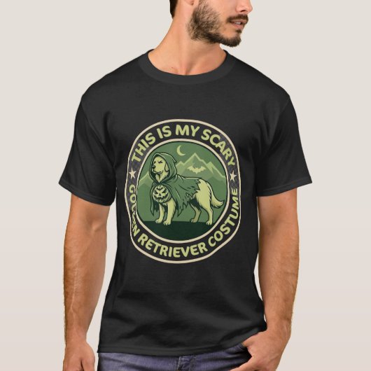 怖い夜のカラスリンゴ 怖いお化けの城のホール Tシャツ (正面)