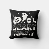 怖い夜の白黒ハロウィーン クッション (正面)
