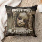 怖い幽霊のよく出るナース人形 – ホラー映画 クッション (ブランケット)