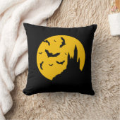 怖い幽霊のよく出るハウスとこうもりハッピーハローウィン クッション (ブランケット)