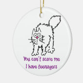 怖がらせるわけにはいかない セラミックオーナメント (左)