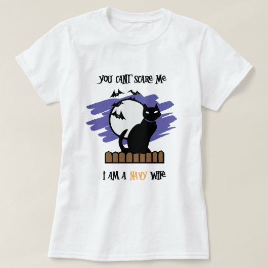 怖がらせるわけにはいかん…僕は海軍妻だ Tシャツ (デザイン正面)