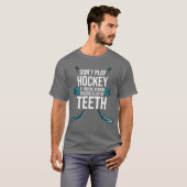 怖がりならアイスホッケーするな スポーツ アイス ビンテージ Tシャツ (正面フル)