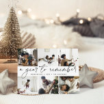 思い出すべき年 |レビューの年フォトコラージュ シーズンカード<br><div class="desc">今年のクリスマスには、家族と友人のために魅力的な年次レビュースタイルカードを作成し、家族の特別な瞬間の写真を共有する。ホリユニークティモダンー・カードのデザインはコラージュお気に入りの・レイアウトで6枚の写真を使用し、ご家族の名前とセンターを通して「思い出すべき年」を掲載。手書きのスクリプトのアクセントを持つ鮮明な黒いレタリングは、この休日のフォトカードモダンをミニマル感じリストに貸す。</div>