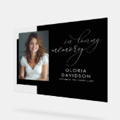 思い出に包まエレガントれモダンる葬儀写真 アクリルサイン (傾斜)