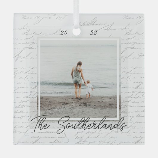 思い出の満載の年ファミリーフォトメモリーキープサケ ガラスオーナメント (正面)