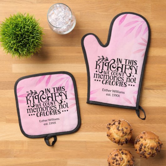 思い出はカロリーが薄いピンク 鍋つかみ&鍋敷きセット (トップダウン)
