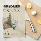 思い出を一度にキャンプ場に作る キッチンタオル (四つ折り)