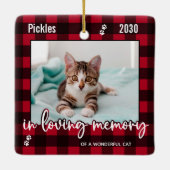 思い出を愛するペット猫メモリアルレッドプレイド写真 セラミックオーナメント (裏面)