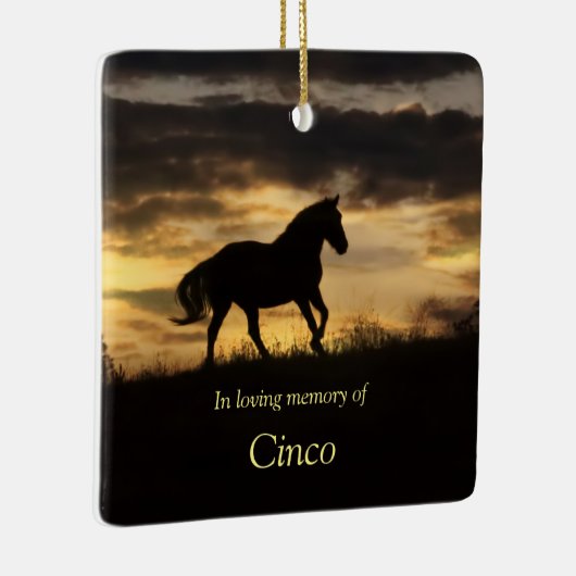思い出を愛する馬の記念碑 セラミックオーナメント (右)
