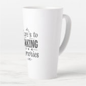 思い出を贈ること カフェラテマグ (右アングル)