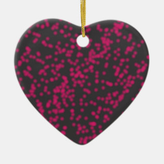 思想家のための紫色の花。 セラミックオーナメント