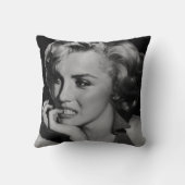 思想家 クッション (裏面)