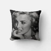 思想家 クッション (正面)