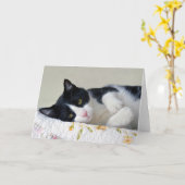 思慮深いタキシード猫 カード (黄色い花)