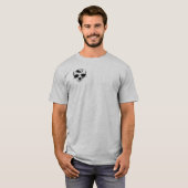 思考のINNERSTRENGTHのスカルのバッジ Tシャツ (正面フル)