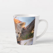 怠け者のレッサーパンダ カフェラテマグ (右)