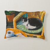 怠惰な日曜日の朝 | コージーキャット&コーヒ絵を描ーズ アクセントクッション (裏面)