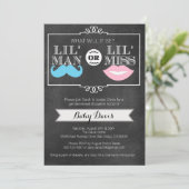 性はパーティーのベビーシャワーの招待状のチョークを明らかにします 招待状 (スタンド正面)