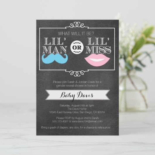 性はパーティーのベビーシャワーの招待状のチョークを明らかにします 招待状 (スタンド正面)