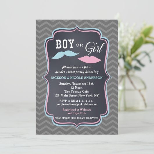 性はパーティーのベビーシャワー招待状を明らかにします 招待状 (スタンド正面)