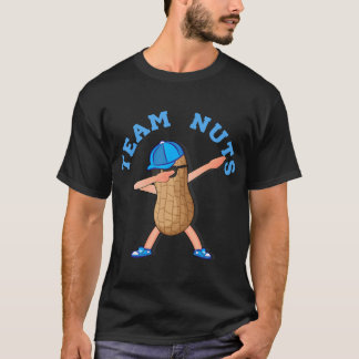 性別でチームのナッツのチームボーイを表示 Tシャツ