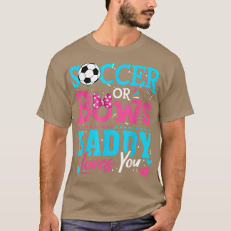 性別はパパがあなたを愛しているサッカーや弓を明らかにする Tシャツ