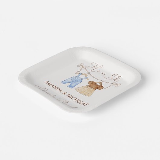 性別を明らかにする洋服 ペーパープレート (傾斜あり)